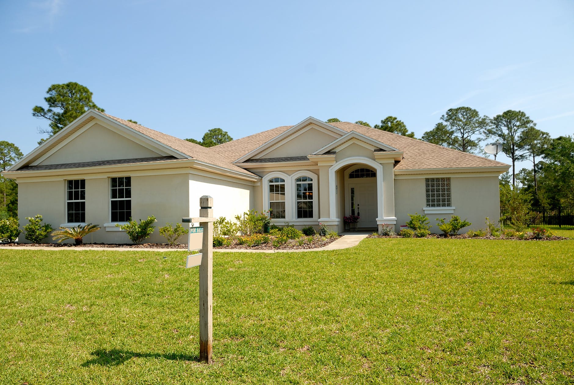 Property Manager vs HOA